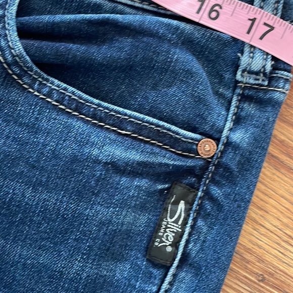 SILVER SUKI Capri denim crop jeans - Picture 5 of 7